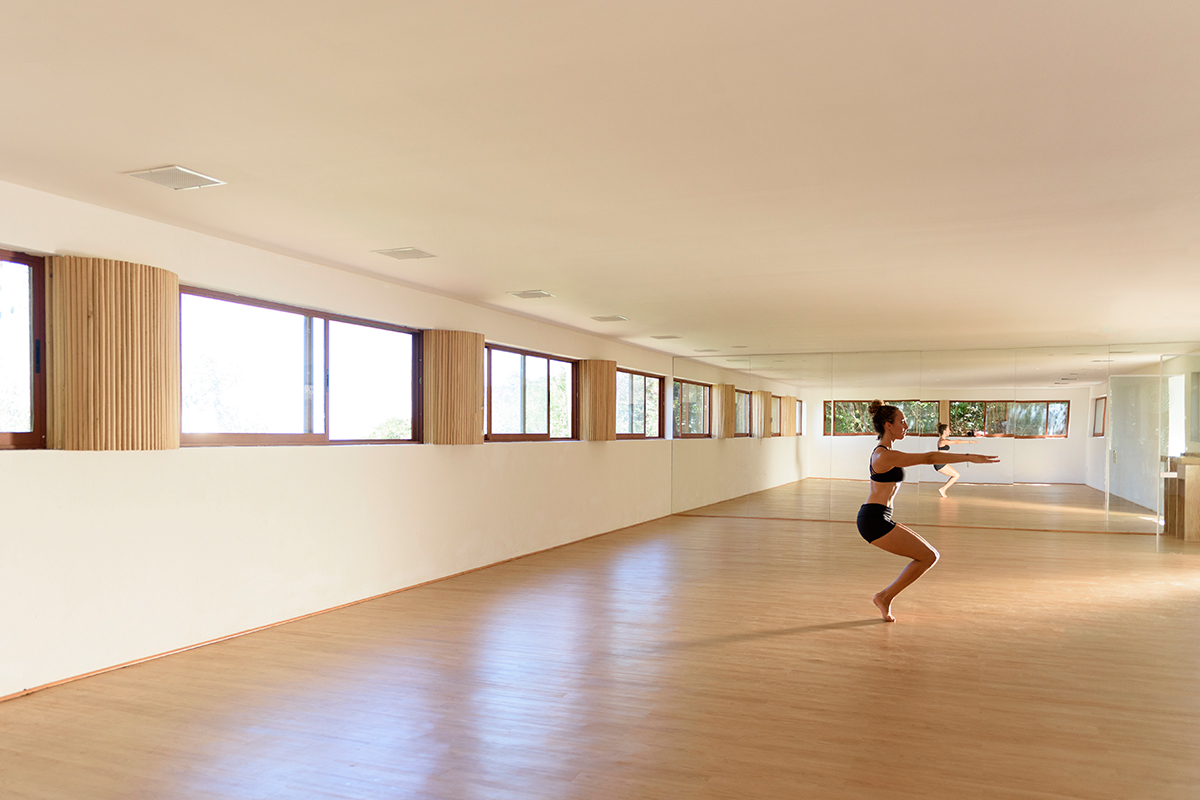 Estudio de Hot Yoga en Xinalani