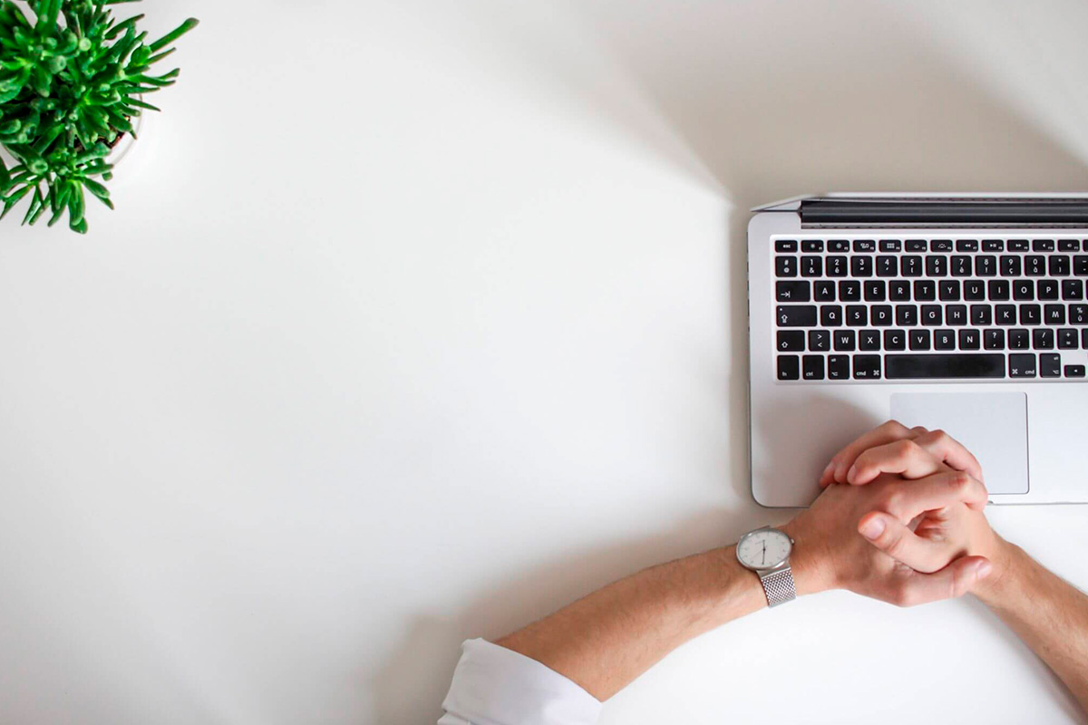 Stress Relief: 6 Simple and Easy Desk Stretches You can Do at Work