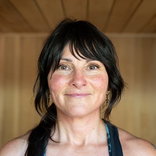 Kristin Campbell Photo as a group leader at Xinalani Retreat