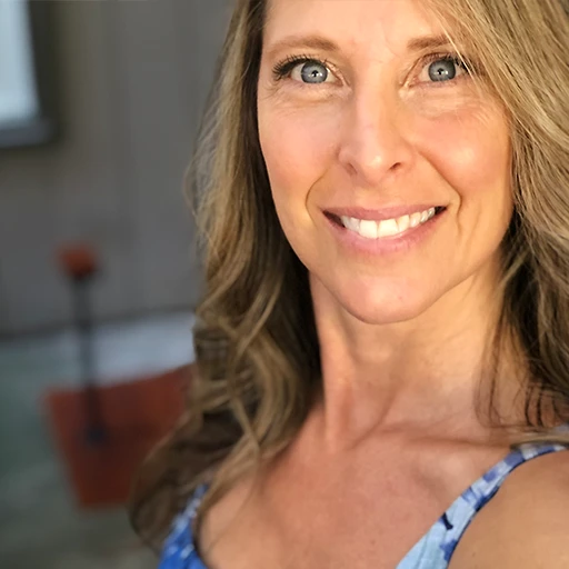 Kathleen Fleak Verdiguel Photo as a group leader at Xinalani Retreat