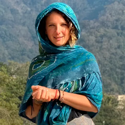 Katie Ribsam Photo as a group leader at Xinalani Retreat