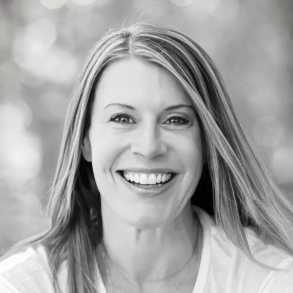 Jaime Scates Schmitz Photo as a group leader at Xinalani Retreat