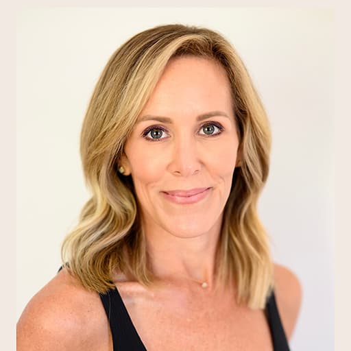 Quinn Ray Photo as a group leader at Xinalani Retreat