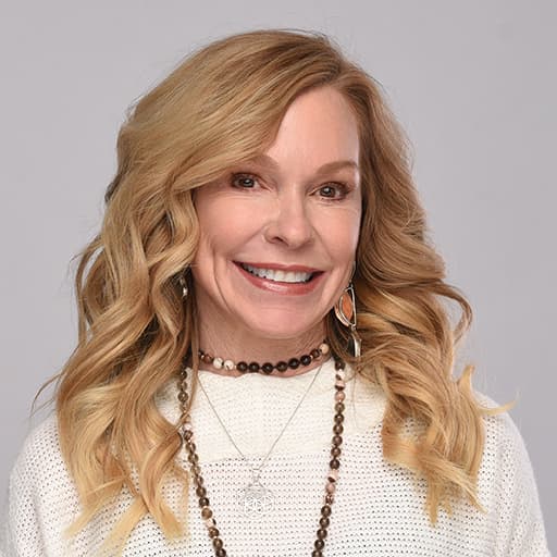 Dee Ann Special Photo as a group leader at Xinalani Retreat