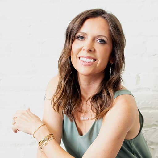 Janna Fackrell Photo as a group leader at Xinalani Retreat