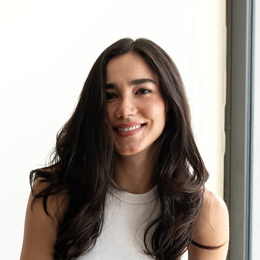 Mariana Photo as a group leader at Xinalani Retreat