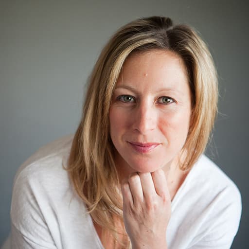 Melany James Photo as a group leader at Xinalani Retreat