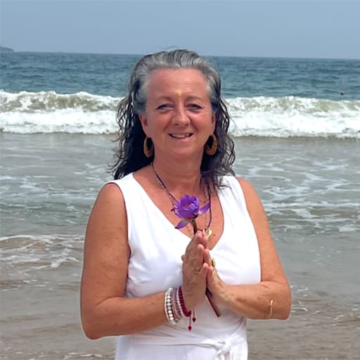 Sophie Osara Photo as a group leader at Xinalani Retreat